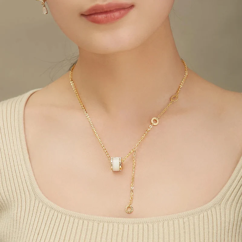 Luxury Metal Women Necklace Design Feeling Letter H Inlaid With Crystal Stone Pendant Neck Chain Sexy Girl Necklet Jewelry Gifts