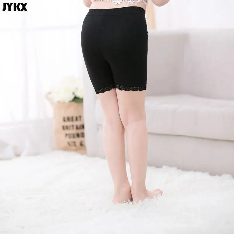 Hot new children's girls shorts modal lace pants children's girls shorts safety shorts leggings