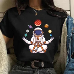 Harajuku Grappige Esthetische T-shirt Vrouwen Nieuwe Zomer Mode Cartoon Astronaut Print Tshirt Universe Space Punk Vrouwelijke T-shirt