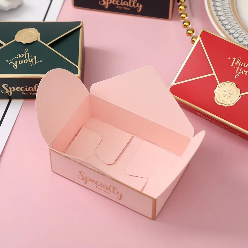 10pcs/Lot Simple Creative Bronzing Gift Box Packaging Envelope Shape Wedding Candy Bags Birthday Party Cosmetic Packaging Box