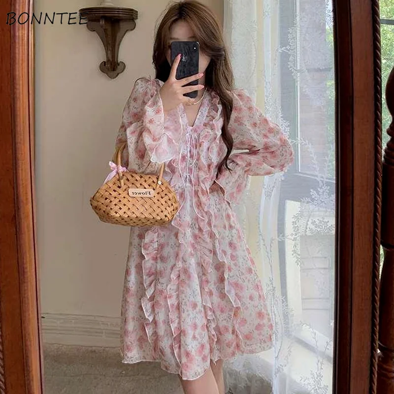 Dresses Women Sweet Fashion Baggy V-neck Korean Style Edible-tree-fungus Mini Femme Cloth Flare Sleeve Prevalent Spring Simple