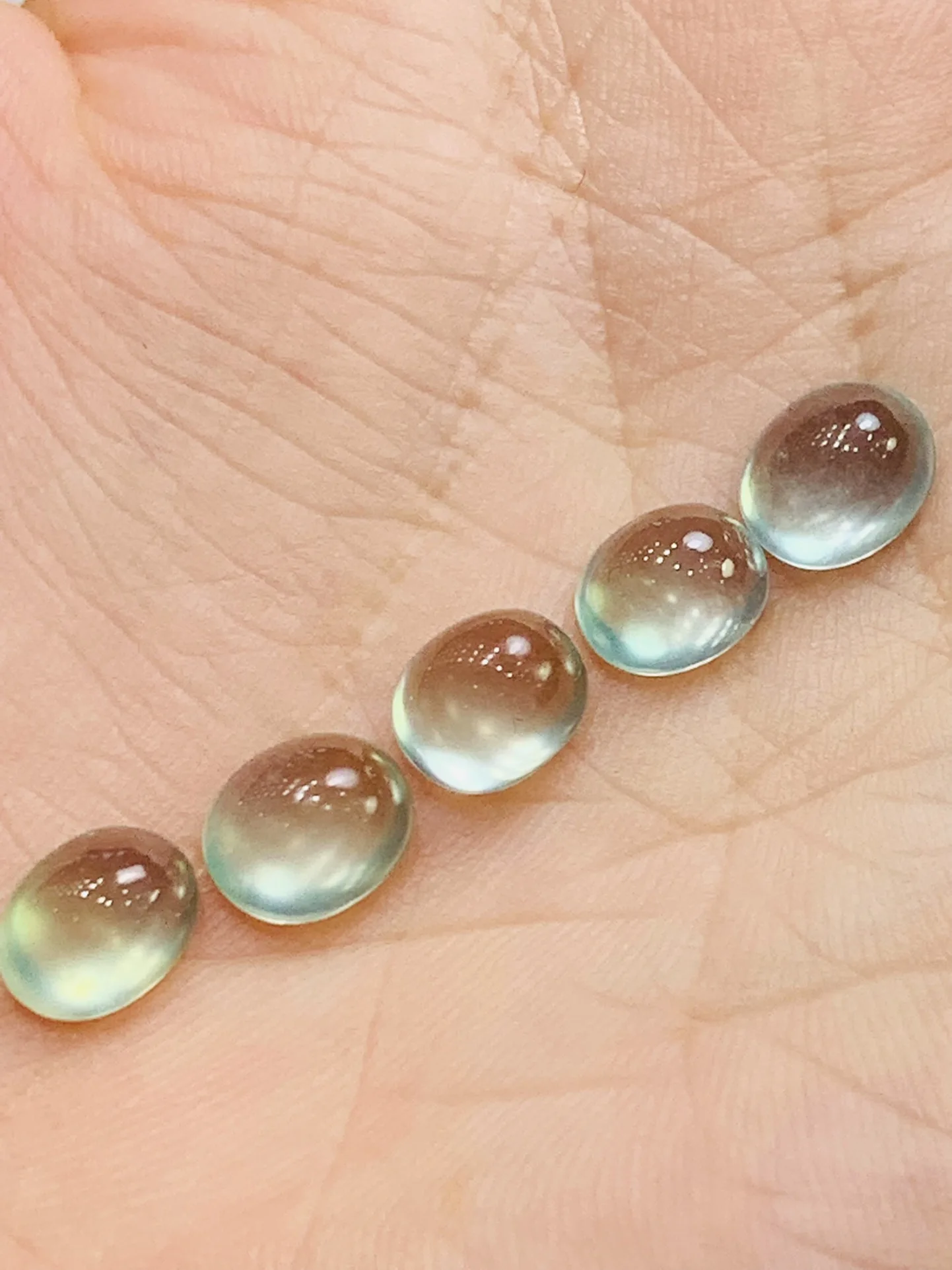 

Natural prehnite loose stone bright luster Oval Making stud rings accessories gem jewelry edelstenen bijoux femme sieraden taki