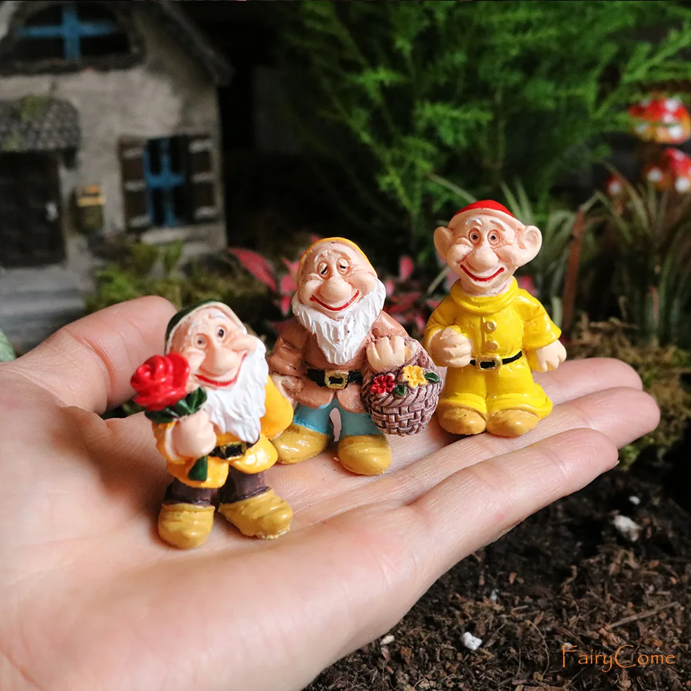 Set of 7 Miniature Fairy Garden Gnomes Dwarf Figurines Mini Resin