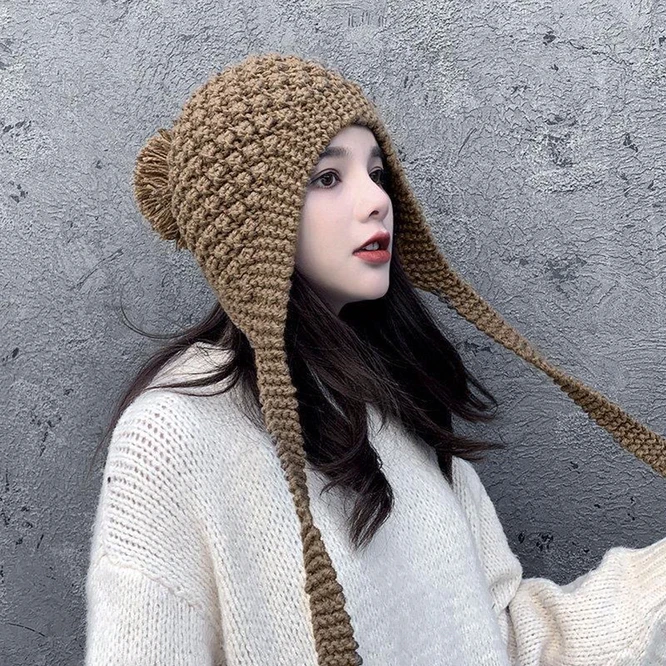 Autumn Winter Ear Protection Hat Women\'s Warm Knitting Tassel Baotou Girl Outdoor Leisure Solid Color Retro Student Blue