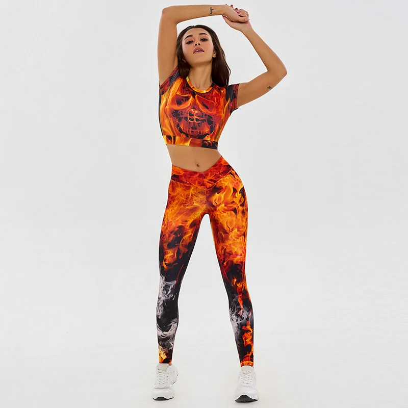 

Gymdolphins 2024 New Women's Sportswear Fire Printed Skinny Fitness Suit Short Sleeves T-shirt and High Waisted Leggings