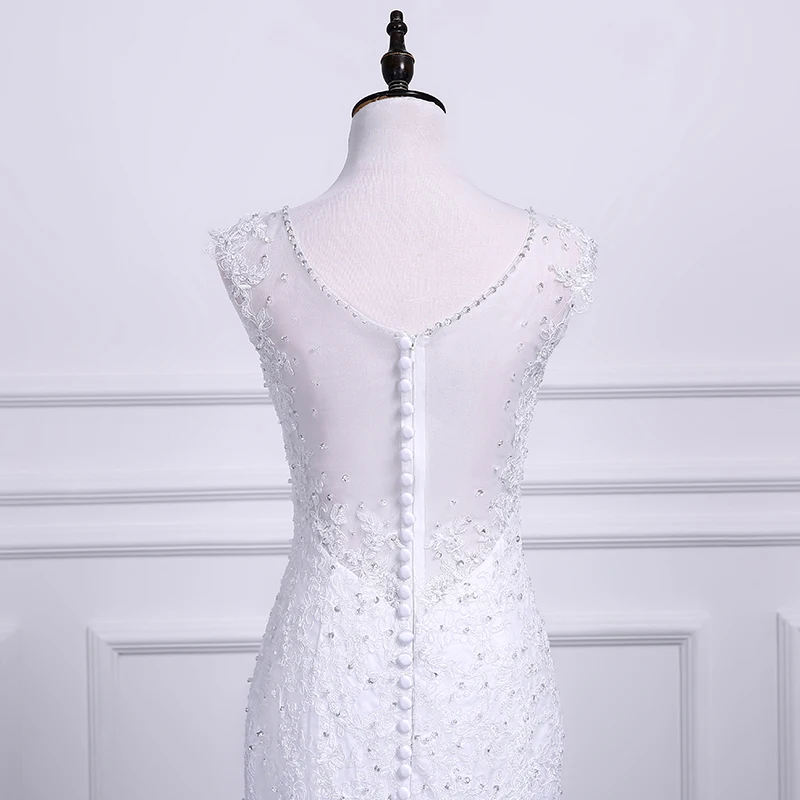 럭셔리 레이스 아플리케 인어 웨딩 드레스 신부를위한 V 넥 크리스탈 페르시 신부 가운 환상 Tulle Sweep Train Dress