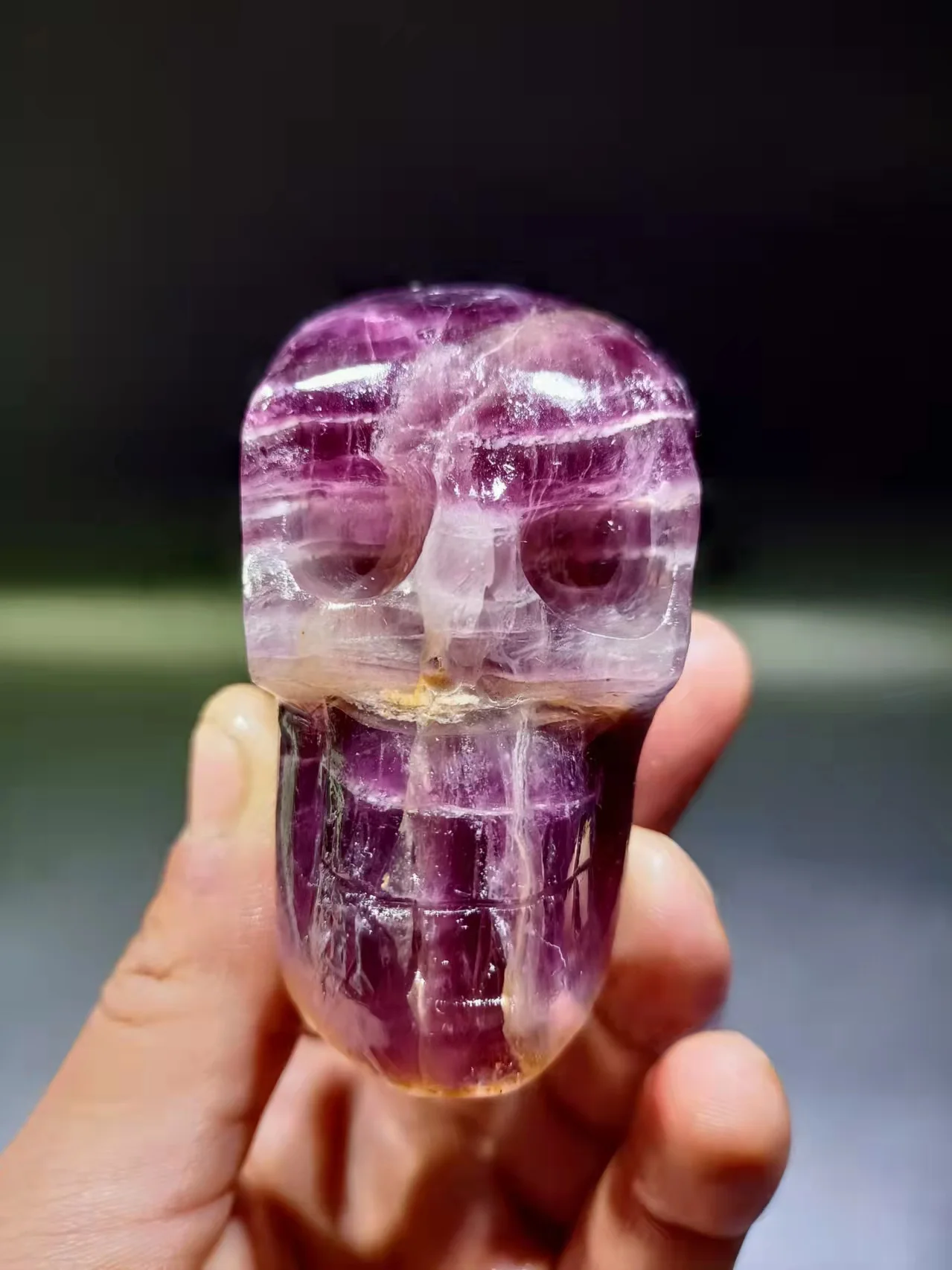 

Natural quartz dream violet energy fluorite crystal carved reiki skull living room interior ornament ornament treatment