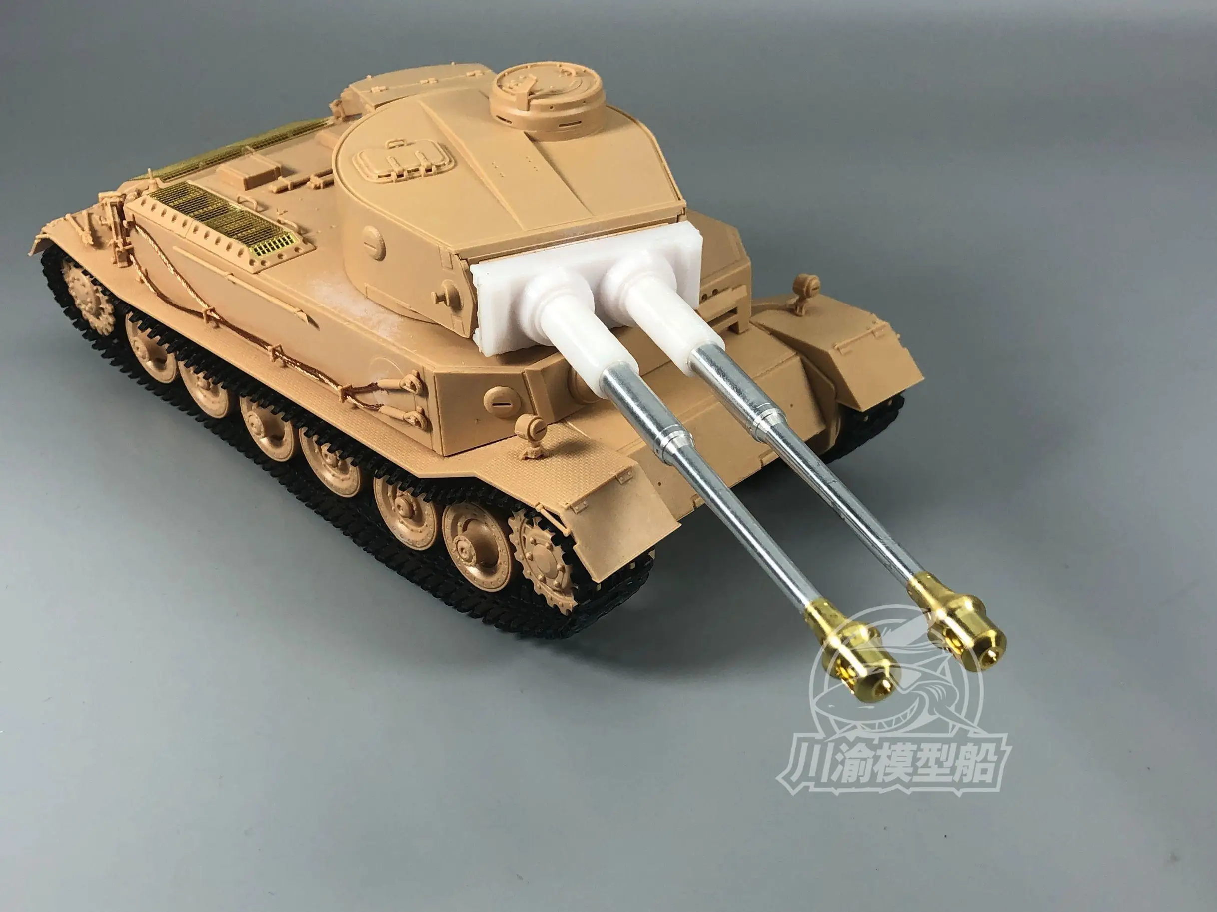 

CYT012B Масштаб 1:35 немецкий Tiger P Tiger тяжелый танк металлический корпус для 35A023