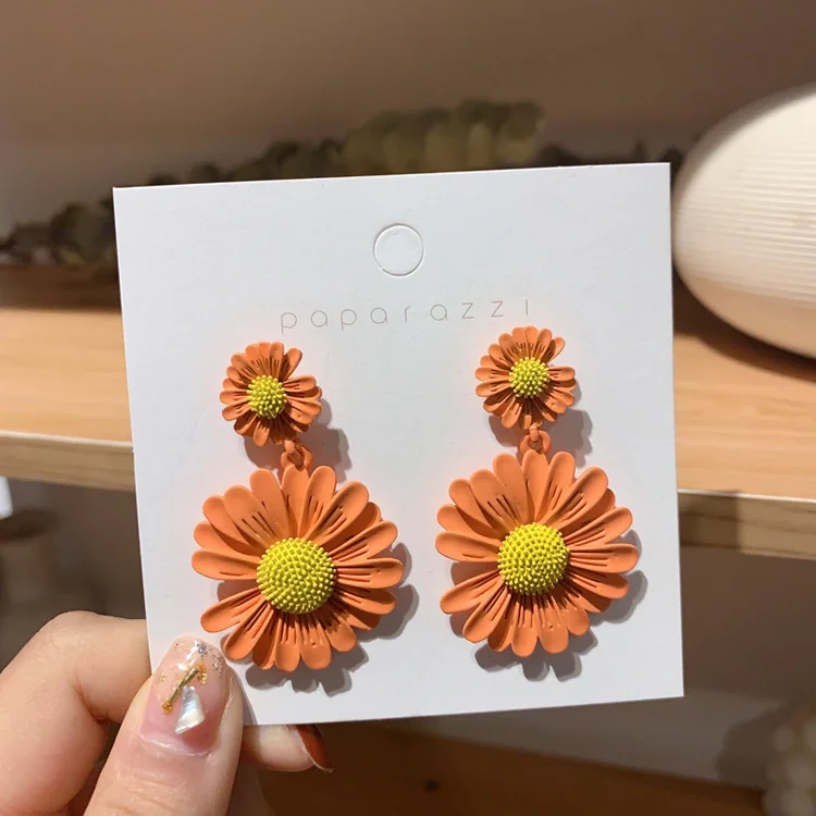 Fashion Women Bijoux Bohemia Acrylic Petal Small Flower Dangle Earrings Orange Style Drop Earring forJewelry Gifts