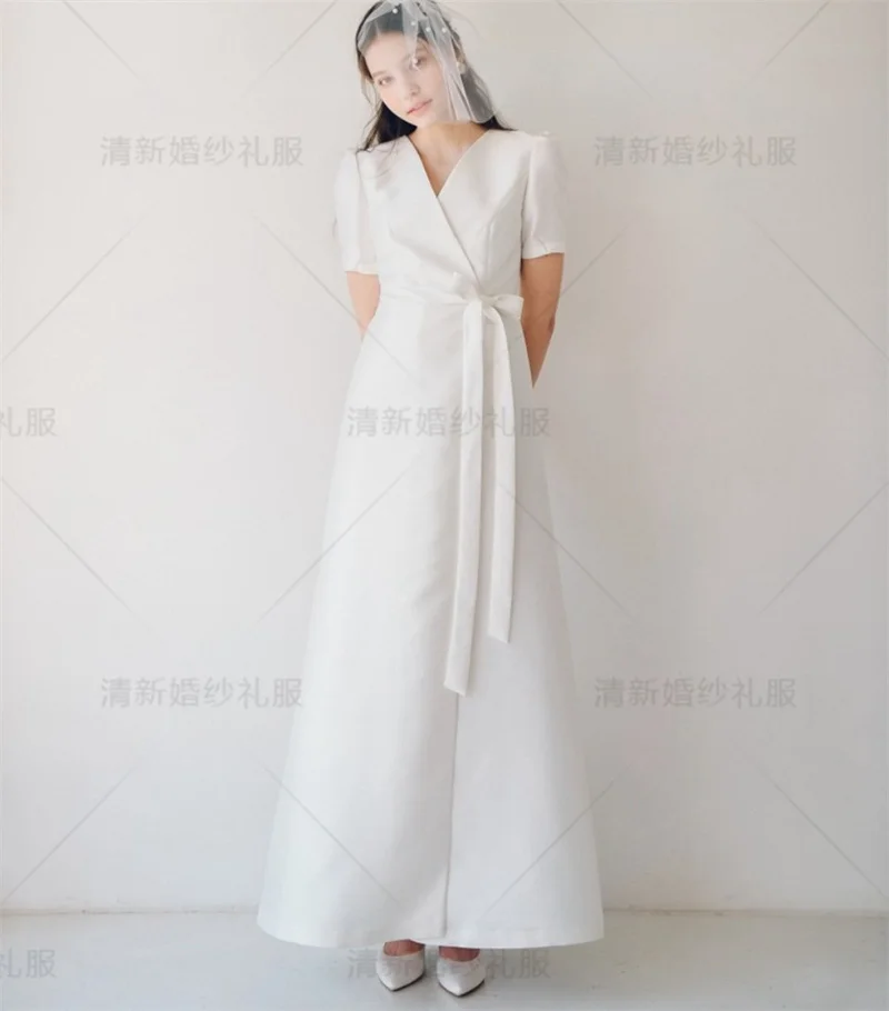 Elegant Soft Satin V Neck Simple Short Sleeve  A-line Floor Length Wedding Gown Wedding Dress Bride robe de mariée