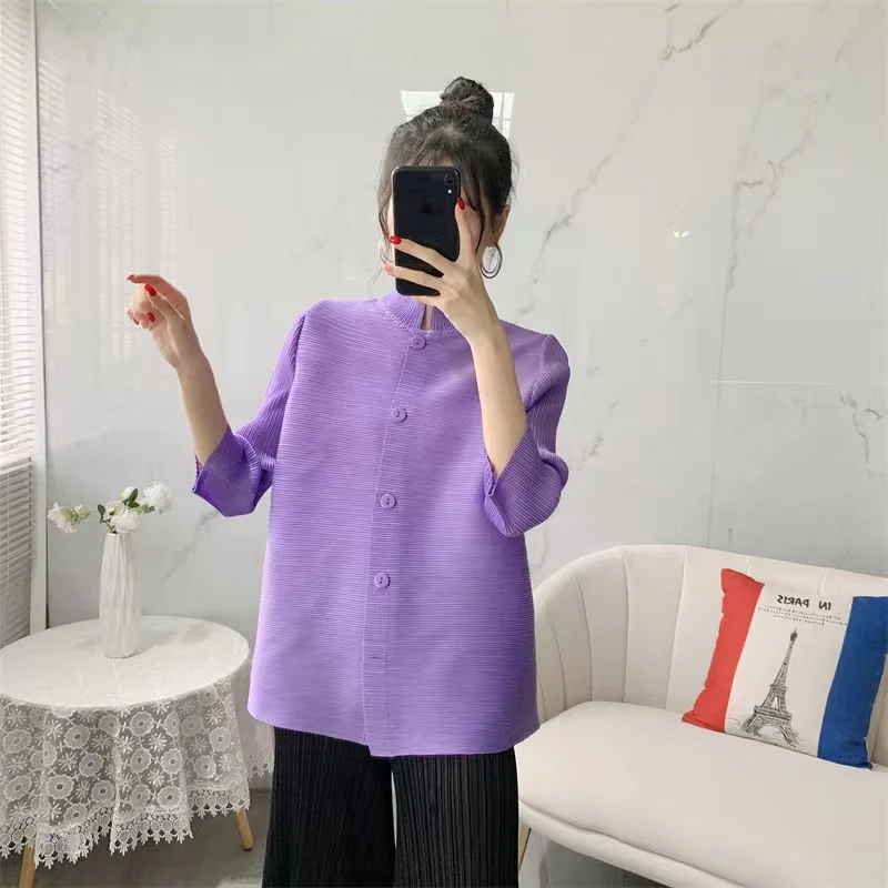 Miyake Pleated Pure Color Blouse Female New Temperamental Short Style Small Coat Seven Minutes Sleeve Cardigan 2024 Spring