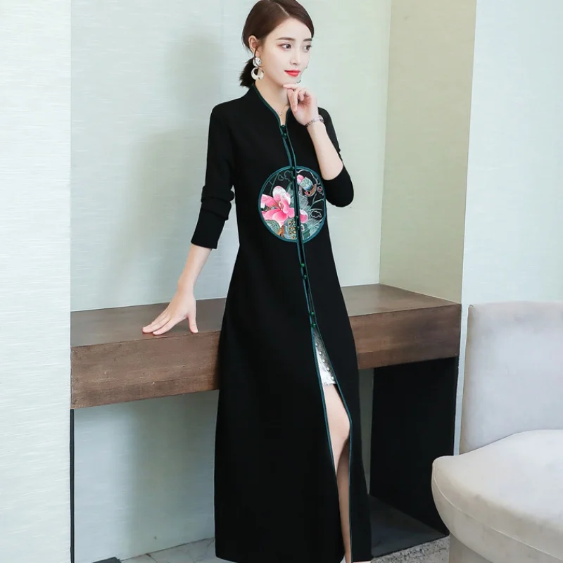 

Traditional Chinese blouse qipao long cheongsam style outfit embroidered flowers Chinese tang suit top women blouse