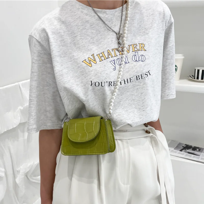Women Small Messenger Bags Fashion Vintage Girls Bag Mini Chain Shoulder Bag with Pearl Shoulder Strap