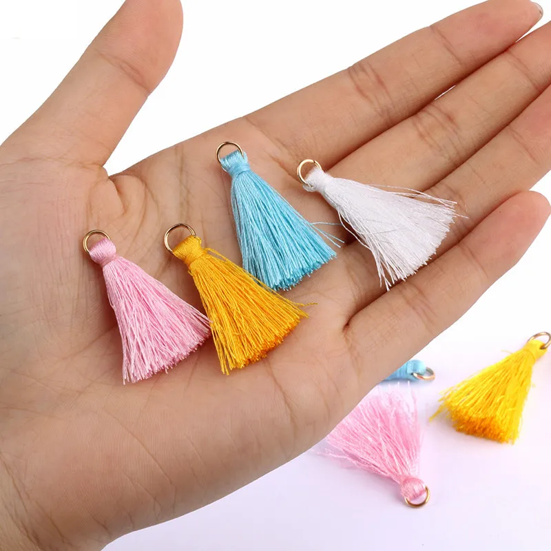 50PCS 3cm polyester hanging ring tassel DIY Pendant Jewelry Curtain Garments Decorative Accessories Key Chain Handbag Pendants