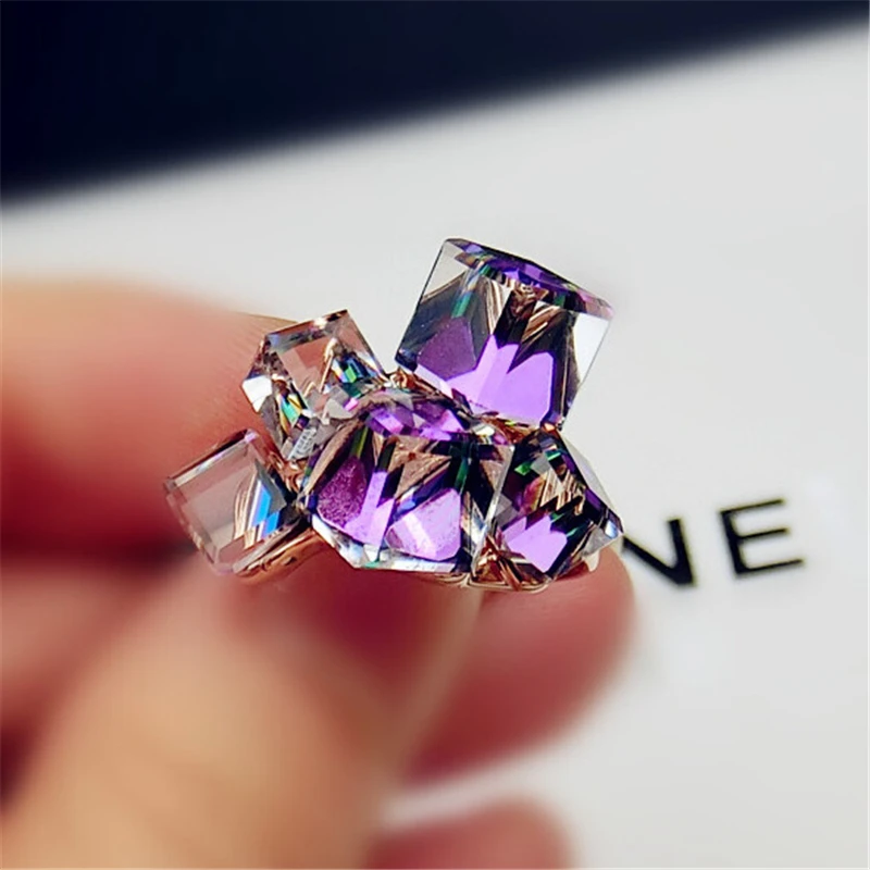 Korean version of magic crystal three-dimensional square ring crystal exaggerated opening ring women\'s fashion jewelry wholesale