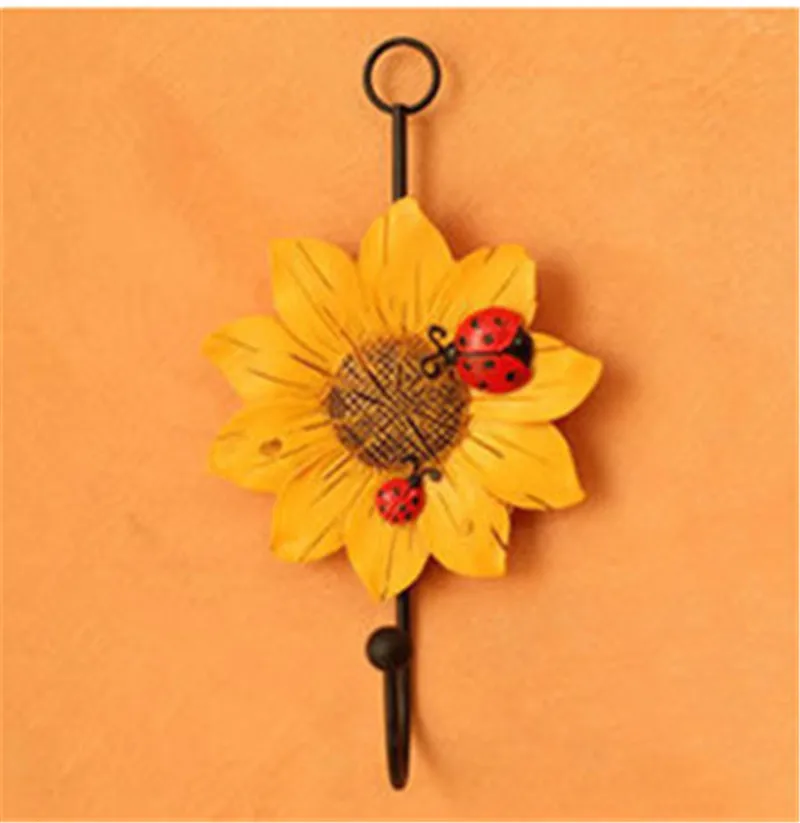 1Pcs Resin Flower Shape Hooks Wall Hangers Key Hat Towel Hooks For Home Kitchen Bathroom Cute Decoration Accessory gadget