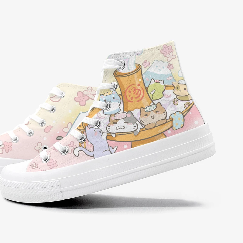 Amy and Michael Spring New Cute Girls Students Anmie Sneakers Kawaii Cat Hand Painted Canvas Shoes Casual Woman Vulcanize Shoes