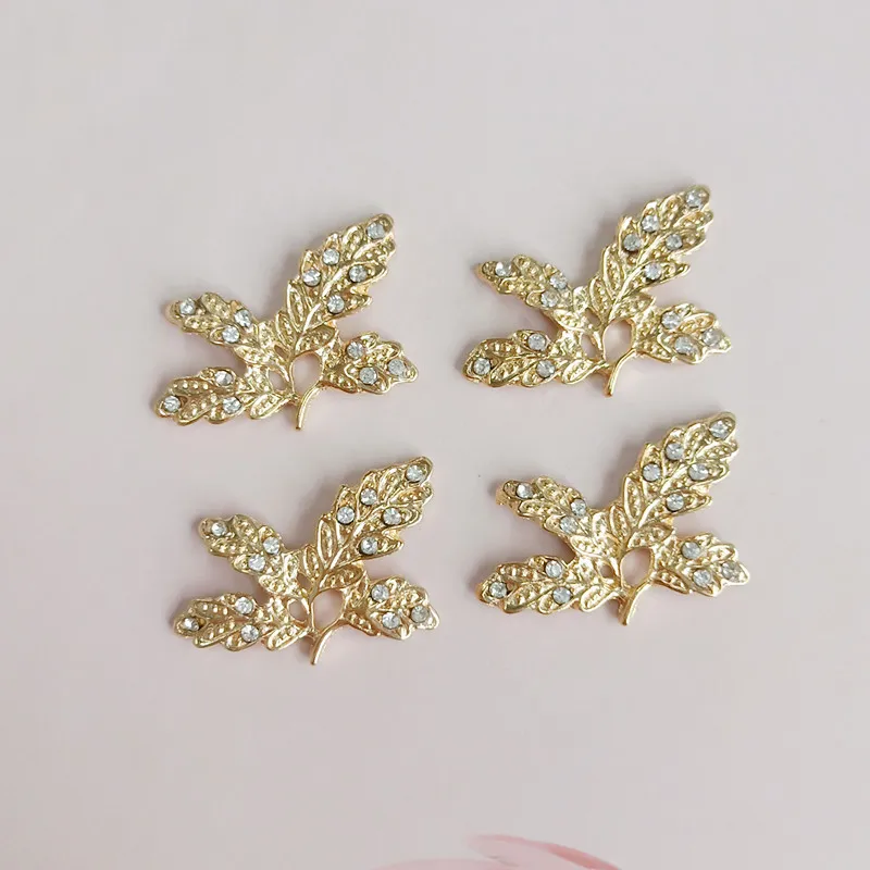 50PCS 20*30mm Gold color Alloy Material  Crystal Leaf Branch Charm Leaf Pendant for Wedding Head DIY Handmade Jewelry Making