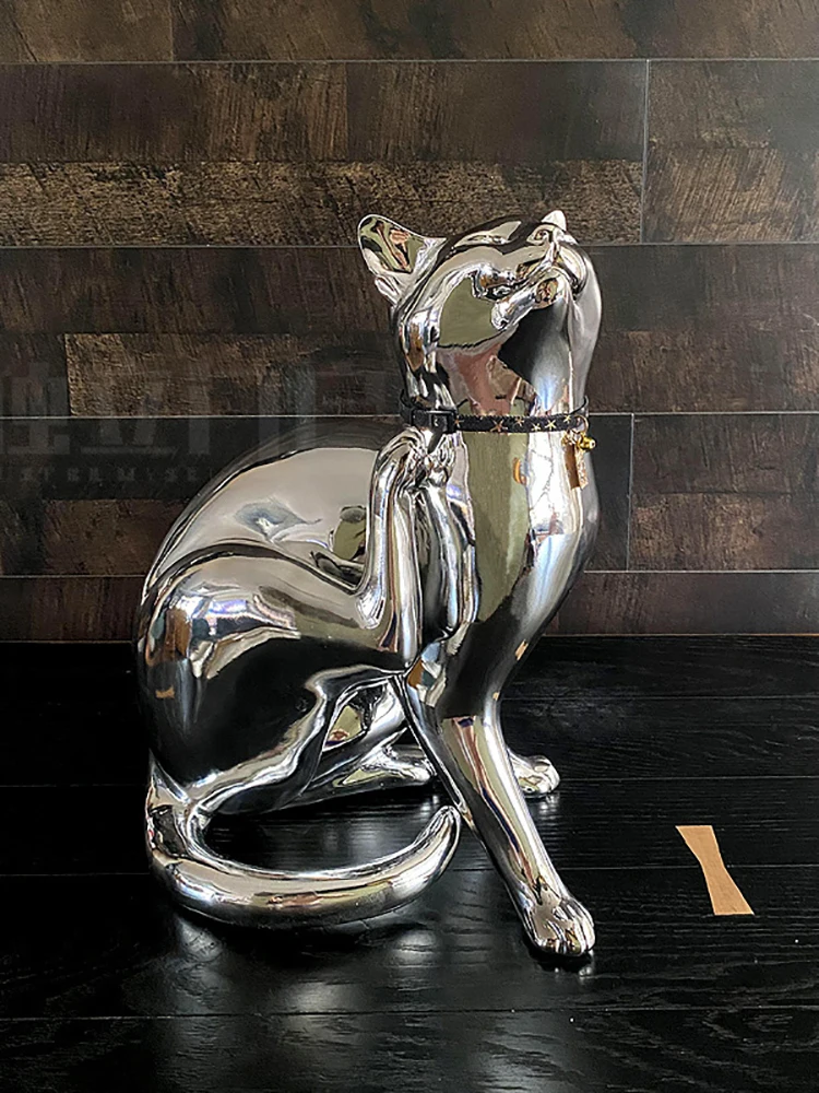 

Light Luxury Personalized Cat Statue Decorations Indoor Furniture Electroplating Crafts FRP European Animal Ornament Home Dector