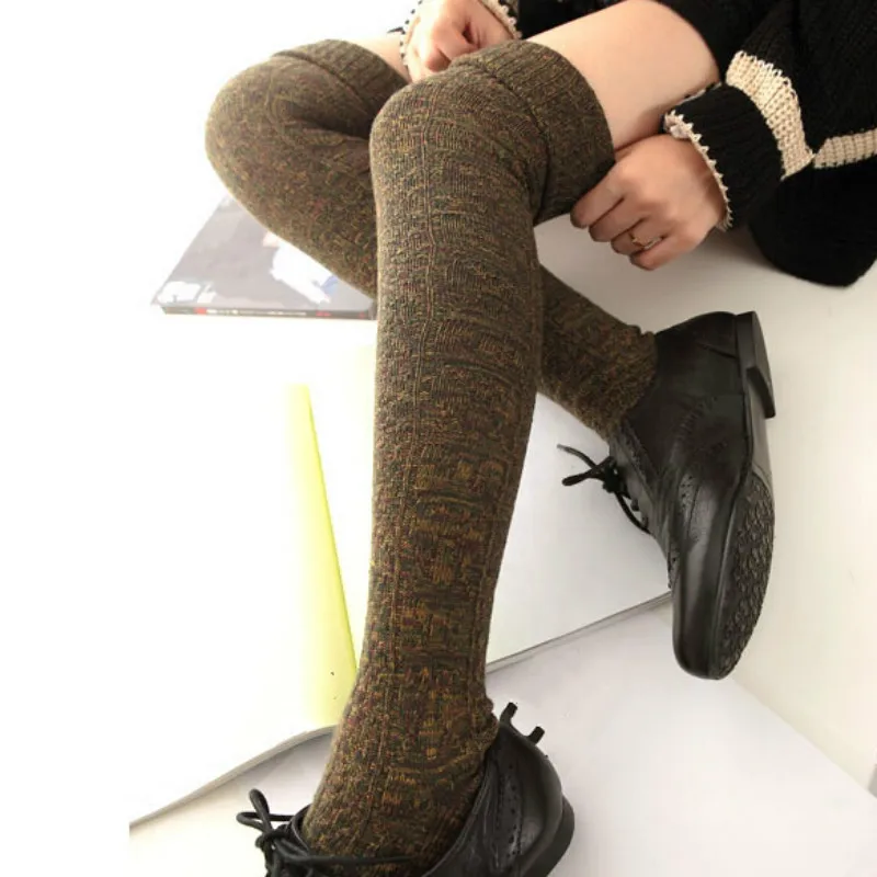 

Women's Knitted Mixed Color Knee Stockings Roll Up Hem Dot Long Stockings Autumn Winter Colorful Wear