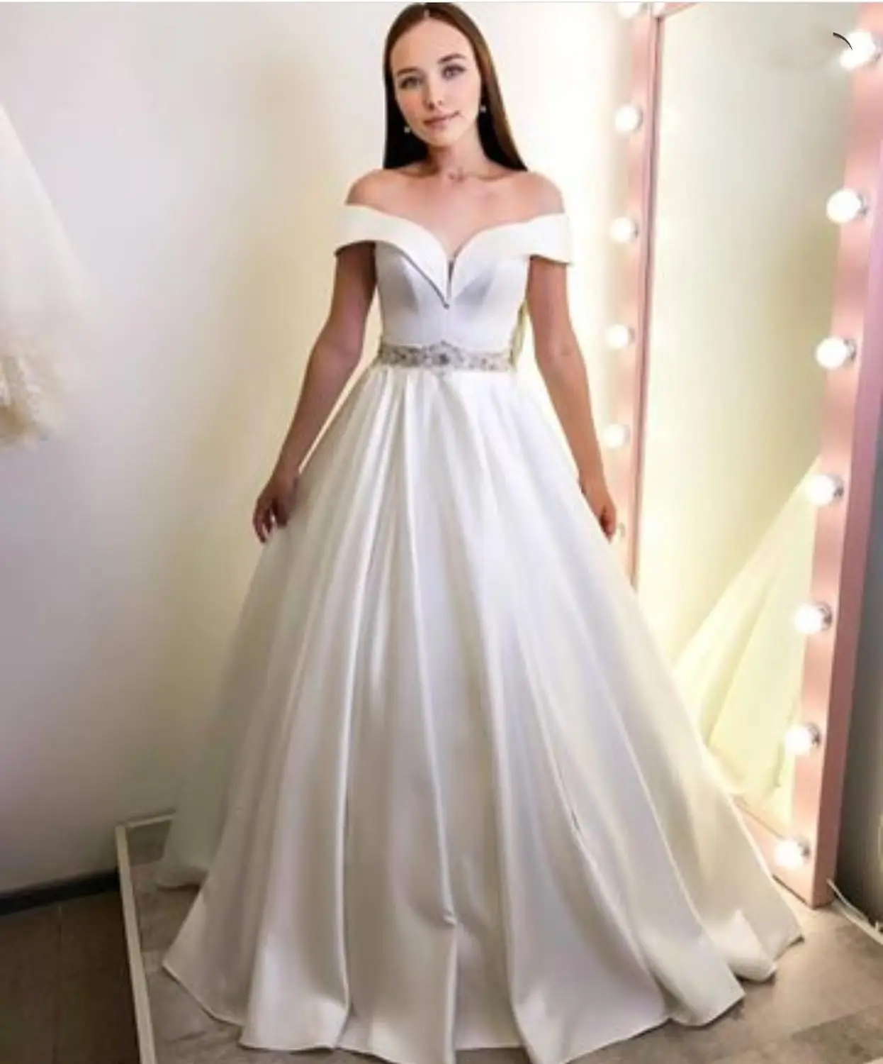 LSYX Wedding Dress a-line Cap Sleeve White Satin With Belt Floor Length Bridal Gowns Charming For Lady Bride To Be Zipper White