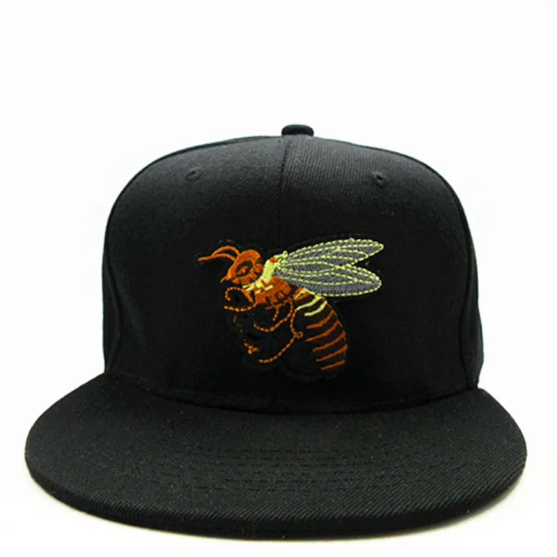 2021 Bee Embroidery Cotton Baseball Cap Hip-hop Adjustable Snapback Hats for Men and Women 28