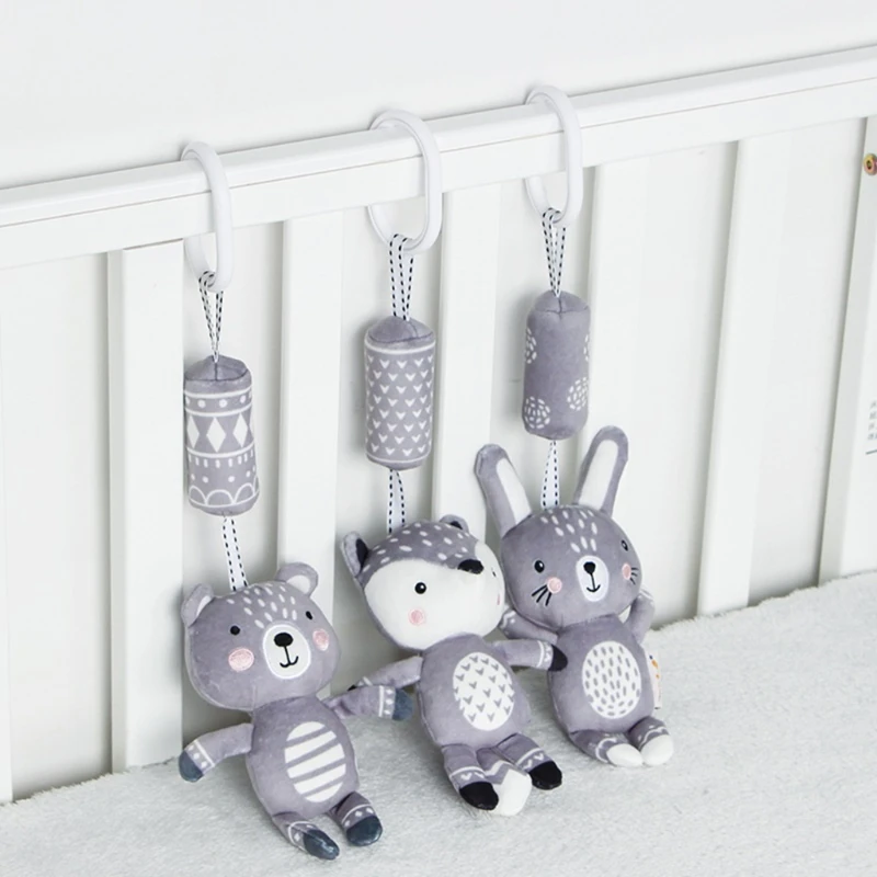 Baby Rattle Cartoon Animal Soft Stuffed Hanging Rattle Toys with Wind Chimes Newborn Mobile Rattles On the Crib Plush Toys