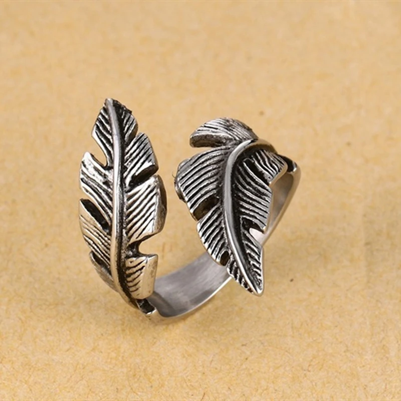 Stainless Steel Vintage Men Ring Feather Wrap Punk Bike Black color Simple Jewelry Anel Aneis
