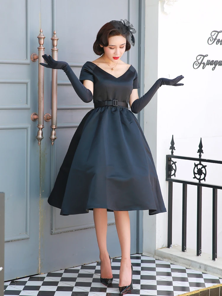 Audrey Hepburn Vintage Black Dress French Vintage Elegant High Waist Tutu Dress A-Line V-neck Dress Party Vestidos