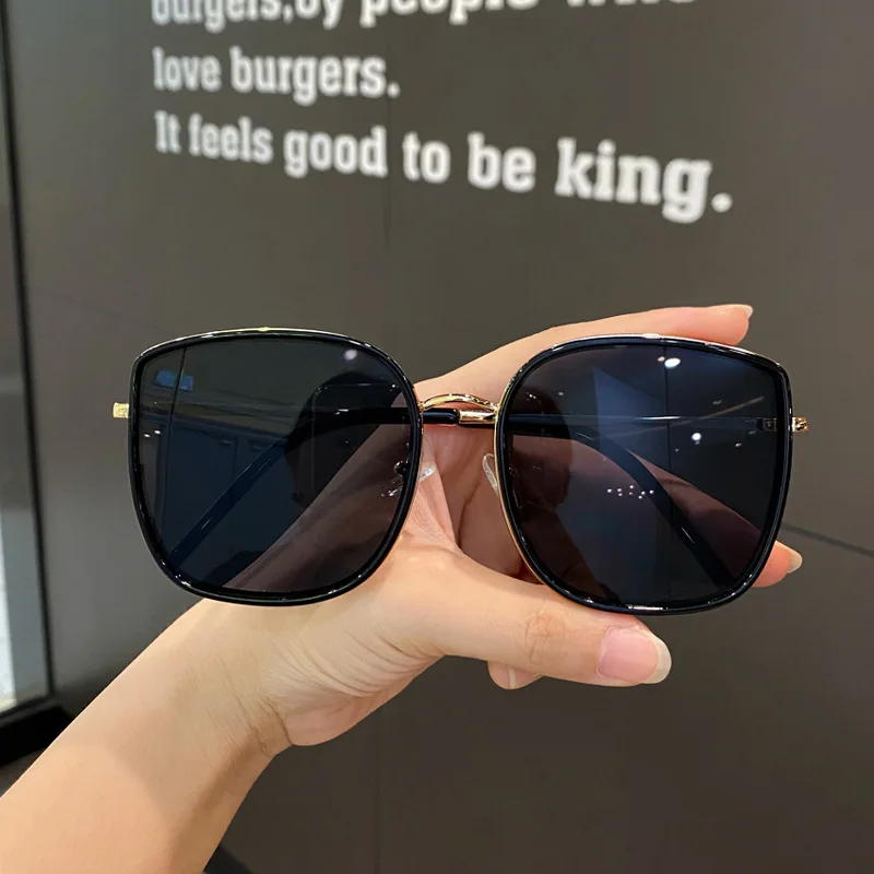 2021 New Fashion Lady Oversize Square Sunglasses Women Glasses luxurious Sun Glasses Female UV400