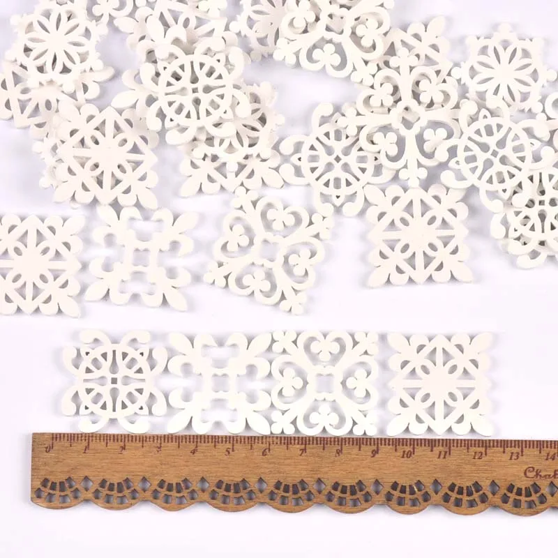 20Pcs 28-30mm white Wood Crafts DIY Scrapbooking Handmade Accessory Flower Lace Pattern Wooden Ornaments Home Decor Arts m2264