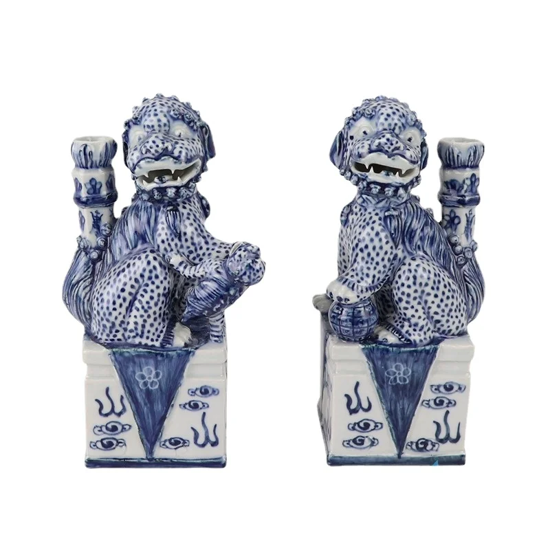 

RZGB30 Blue and white ceramic sculpture squatting poodle candlestick