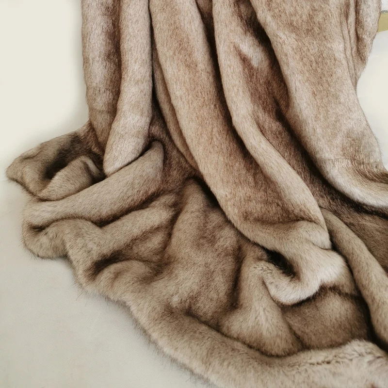 Doppio strato coperta in pelliccia sintetica soffice divano Shaggy europeo coperta letto copriletto lenzuolo bianco caldo lenzuolo accogliente