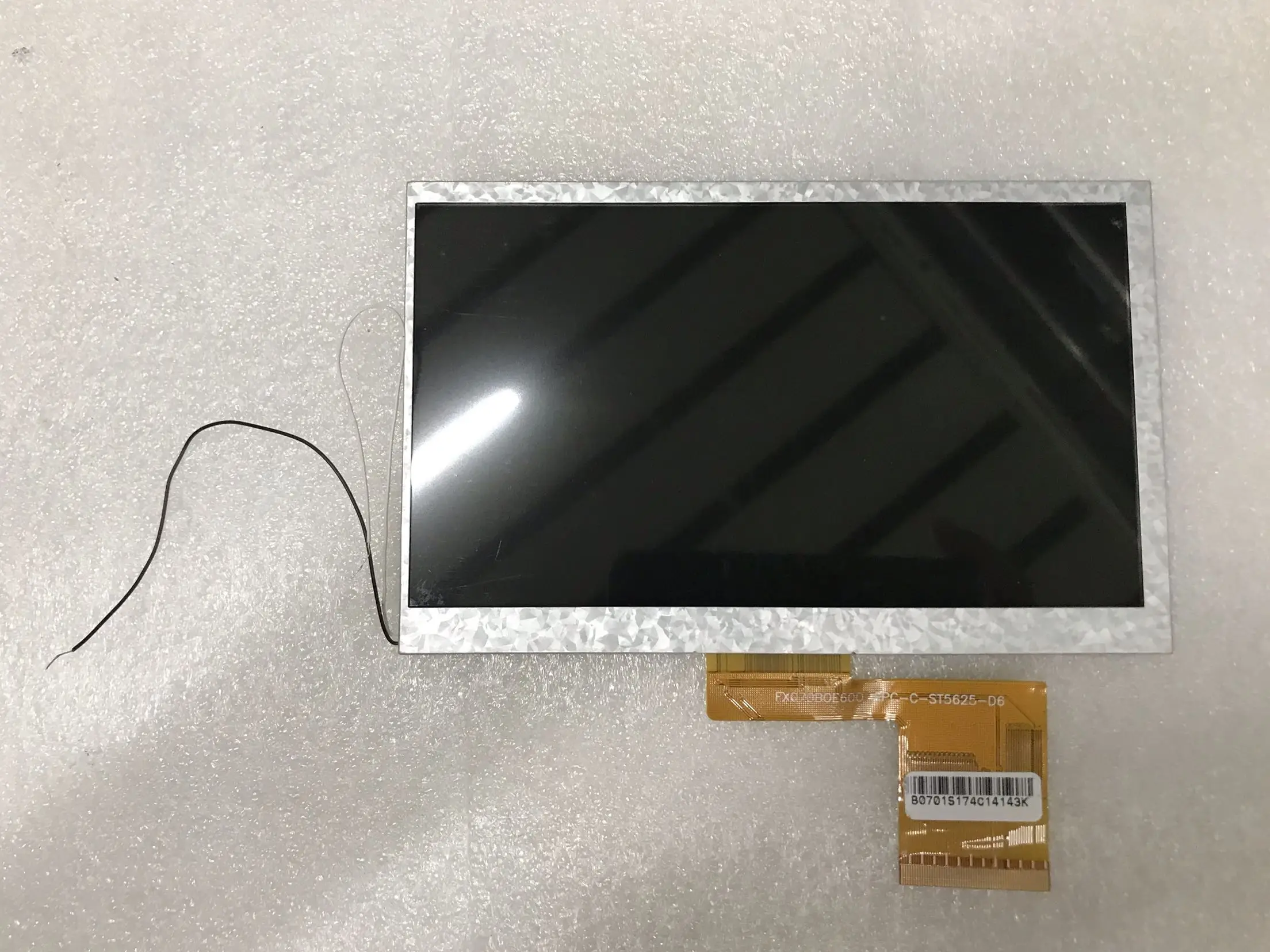 FX070BOE600-FPC-C-ST5625-D6 LCD Displays screen and touch screen