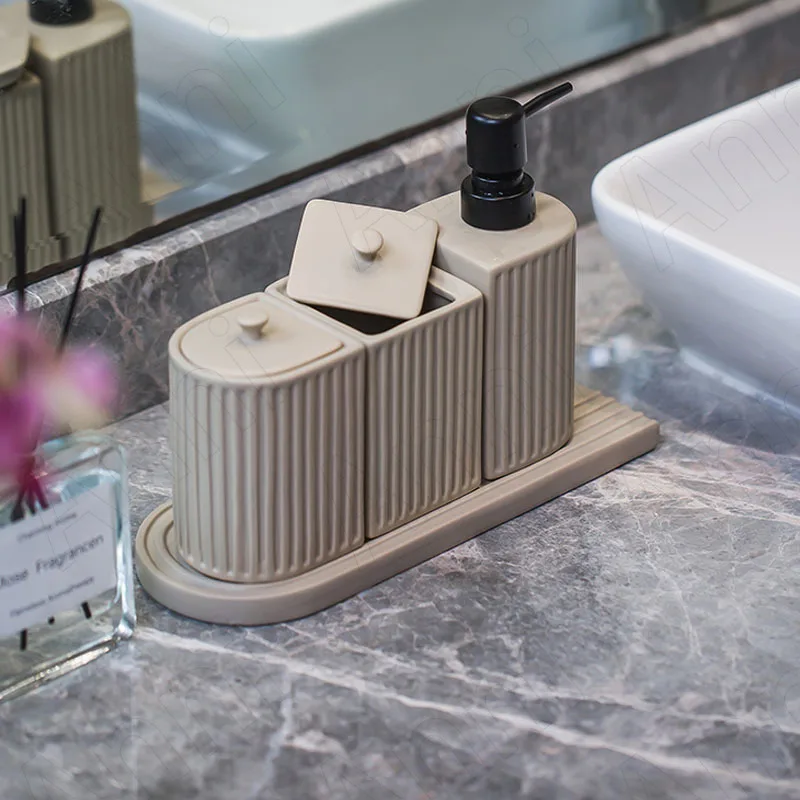 European Ceramic Four-piece Bathroom Set Simplicity Hotel Toothbrush Holder Sets Creativity Home Desktop Bathroom Accessories