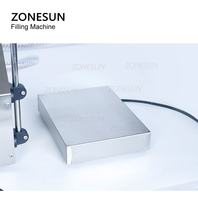 ZONESUN ZS-DP432W فوهات مزدوجة ماكينة تعبئة الزيت الحجاب الحاجز مضخة تدفق كبير المشروبات زيت طهي الحليب ماكينة زجاجات حشو