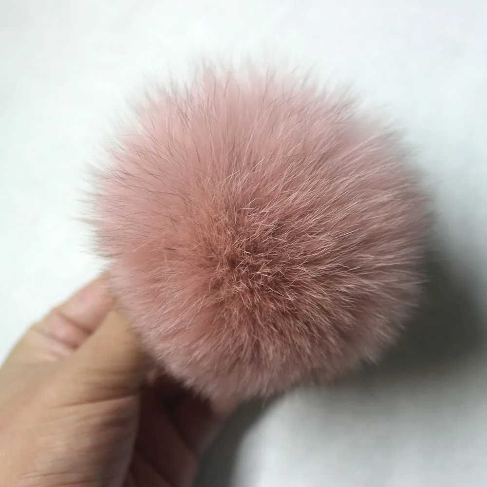 9Cm Round Fluffy Real Fox Raccoon Small Fur Pom Pompom For Keychains and Knitted Beanie Cap Hats Genuine Pompon Pom with Buttons