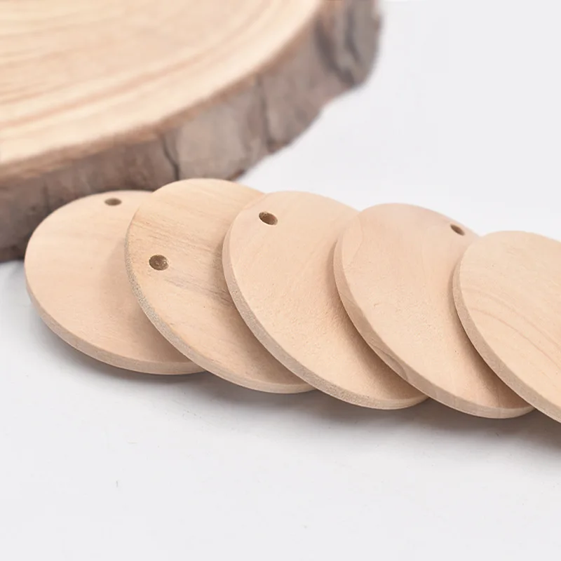 

Natural Round Unfinished Single Hole Wood Slices For Making Chain Necklace Jewelry DIY Accessories Festival Xmas Ornaments Decor