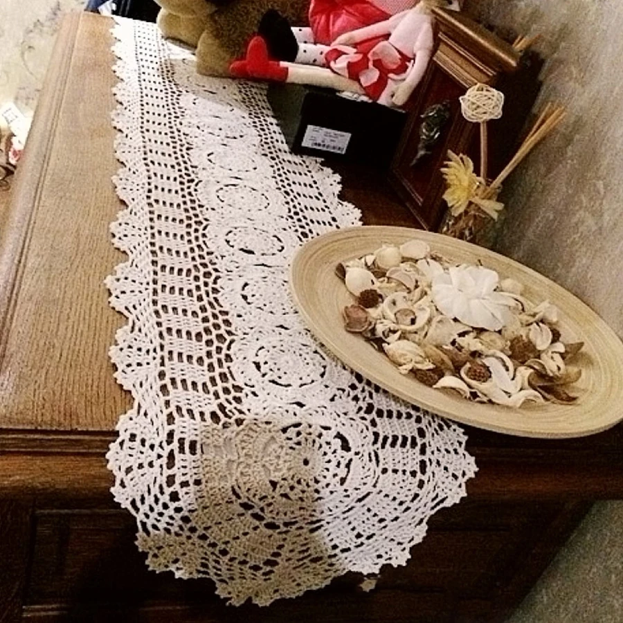 Casa Decoradas com Crochê: Como Escolher e Usar um Pano de Mesa em Crochê para Decorar Seu Espaço