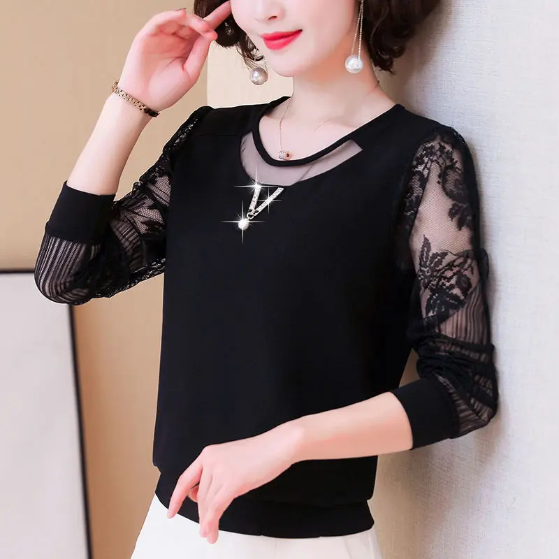 Lace patchwork Solid O-neck Hollow out tee Women Fashion elegant regular plus size 5XL T shirt ladies 2021 new black spring tops