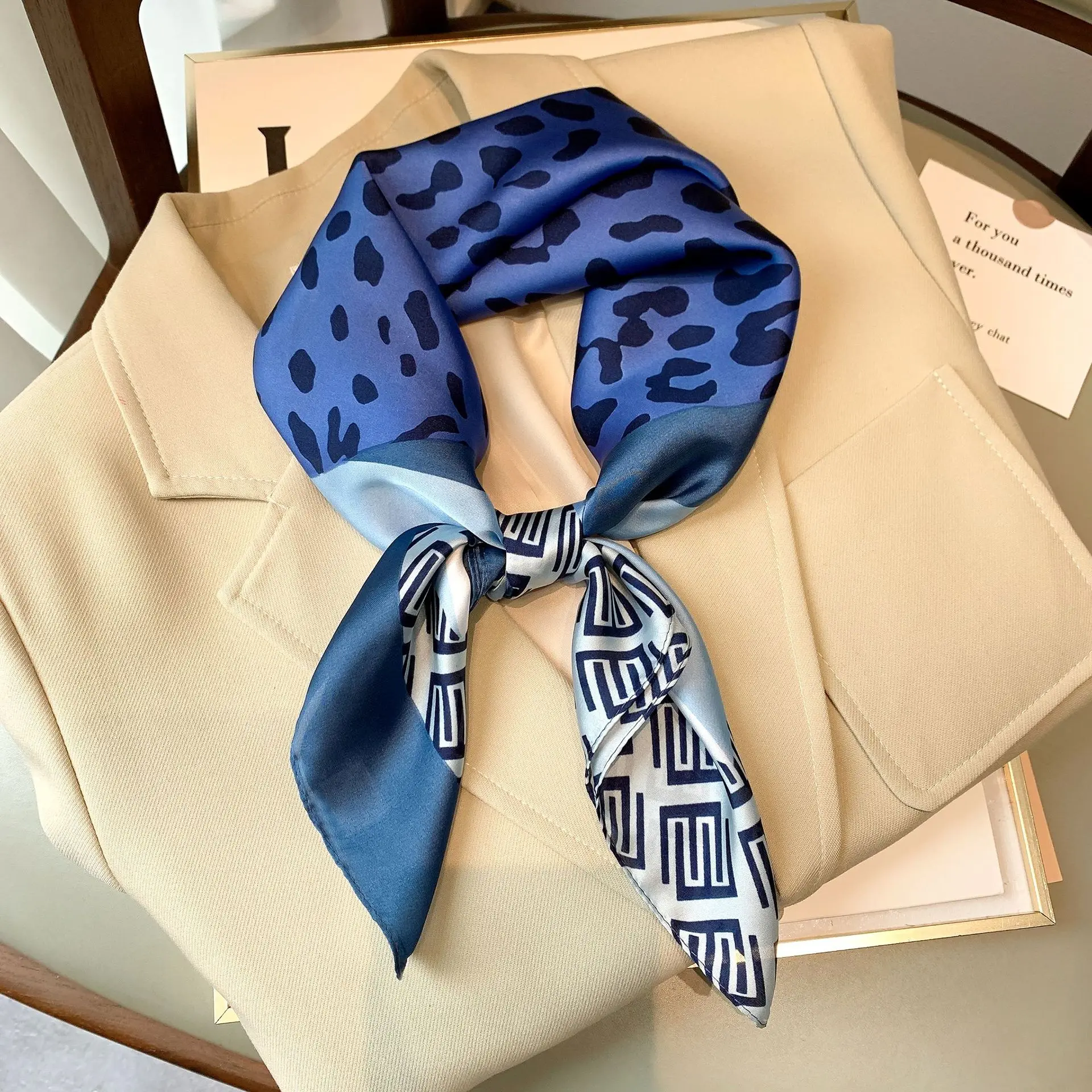 New fashion sense small square scarf female Leopard printed multifunctional Decorative summer sunscreen scarf Headband tyin