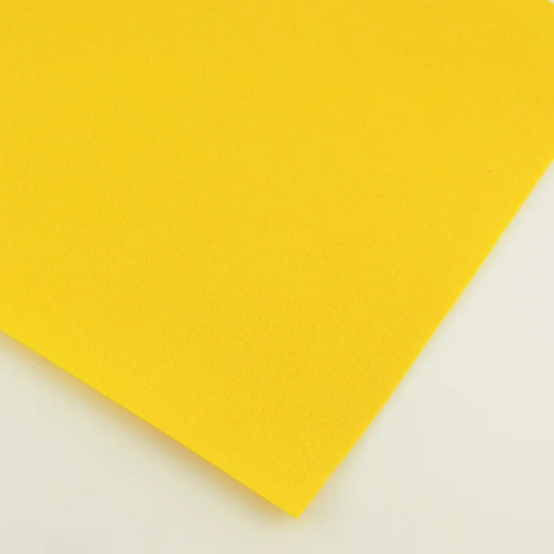 100% Polyester Bright Yellow Color Gifts and Premiums Tradmarks Sewing Toys Clean Materials Placemats Handmake Felt Fabric Dolls