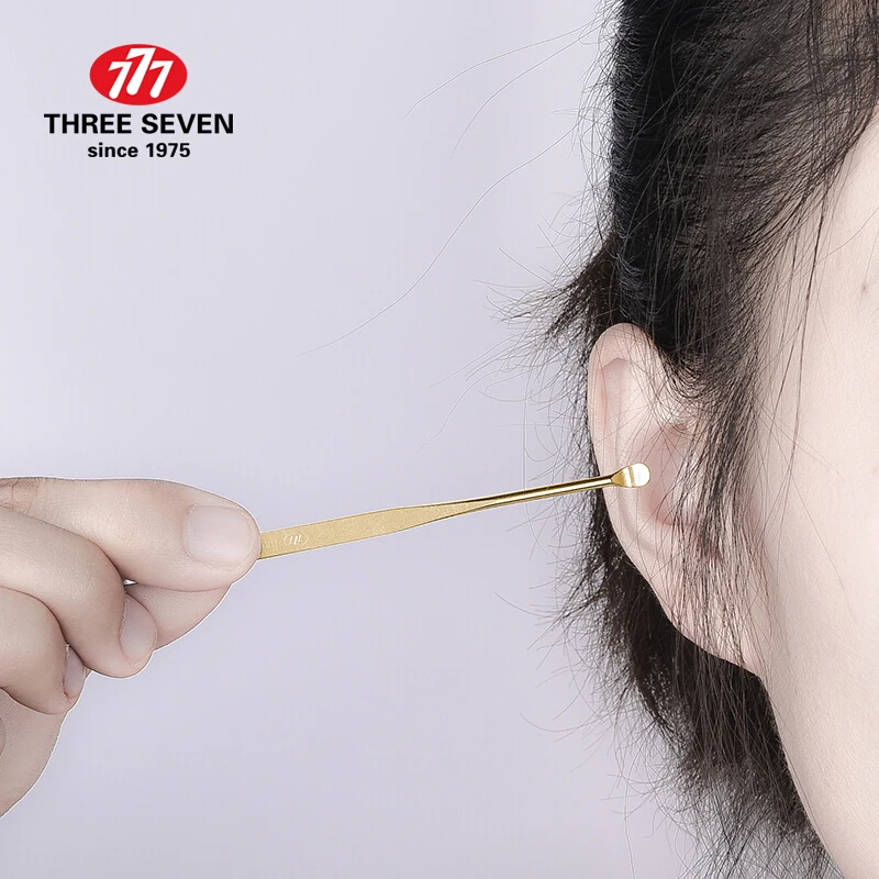 TRE SETTE/777 Portatile Nail Clippers Set Manicure Della Cuticola Pusher/Earpick 3 in 1 Oro-placcato Pedicure strumenti di cura di Unghie Artistiche