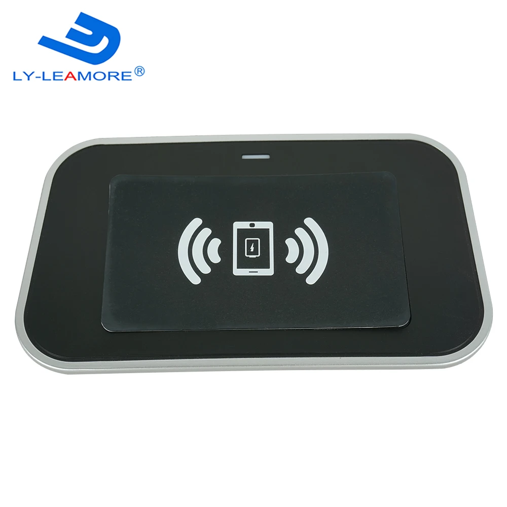 

Leamore Free Shipping Moblie Phone 10W QI Wireless Charger Receiver For RAV4 RAV 4 2016-2019 Car Accessories DC 12V