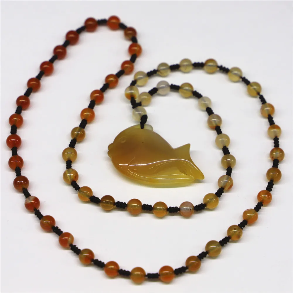 Natural Agates Fish Pendant Hand-carved Goldfish Chalcedony Pendant Necklace with Lanyard Fine Jades Jewelry Female Pendant