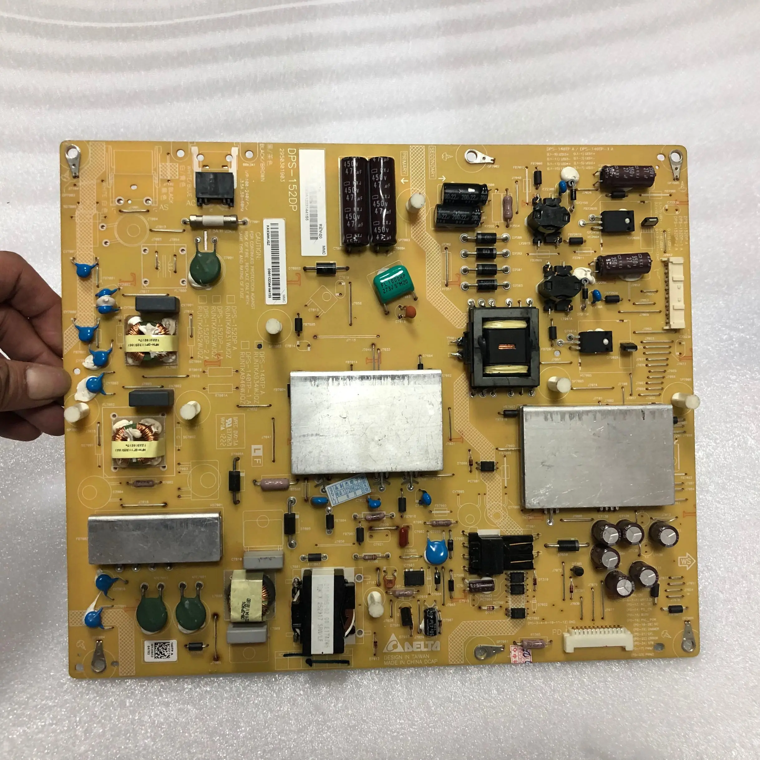 

1pcs/lote Good quality,LCD-60LX840A power board DPS-152DP, RUNTKA934WJQZ, DPS-140TP