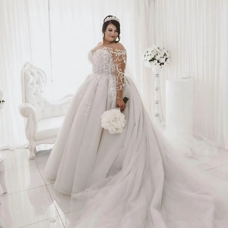 Plus Size Princess Wedding Dresses 2022 Modern Sheer Neck Long Sleeve Lace Applique Pearls Wedding Gown vestido de novia