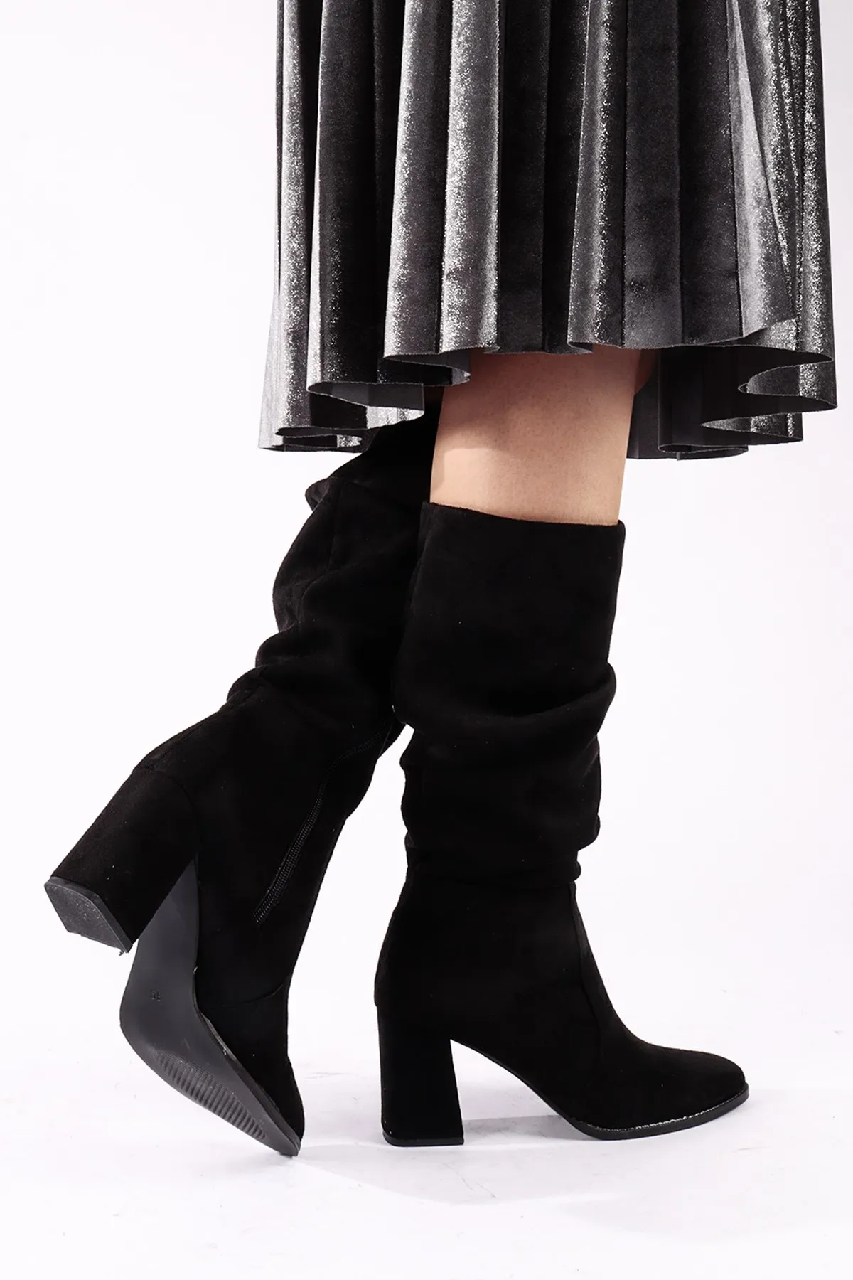 Fiona botas de camurça preta