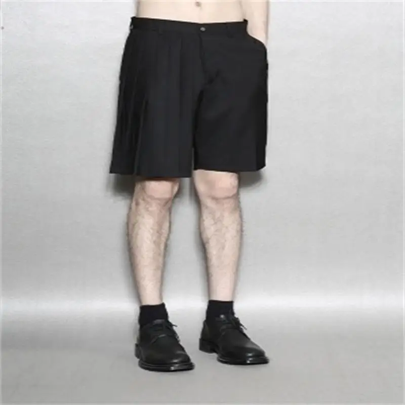 

Original tide brand Hong Kong style dark black pleated asymmetric loose five-point suit shorts men