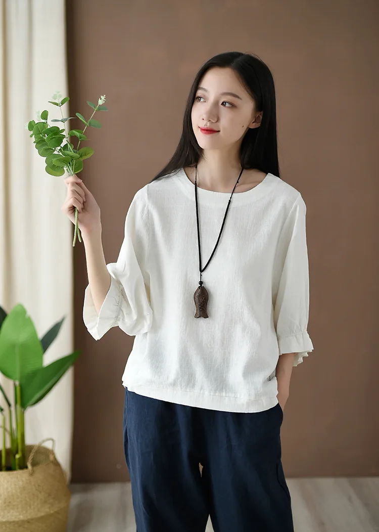 

Shanghai Story Round Neck Half Sleeve Cotton Linen T-Shirt Princess Sleeve Tunic Top